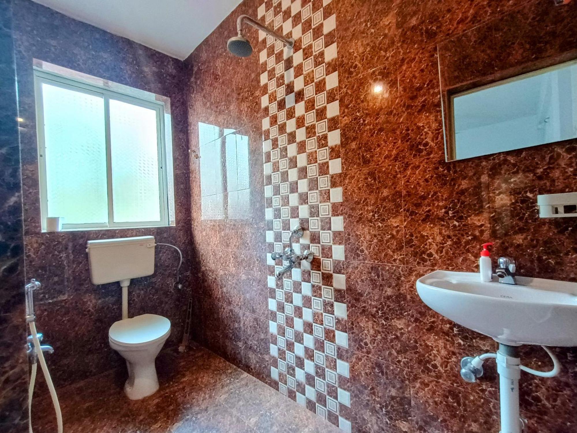 Gs Home On The Bay - Super Sea View Glass Studio Apartment Vagator Exteriör bild